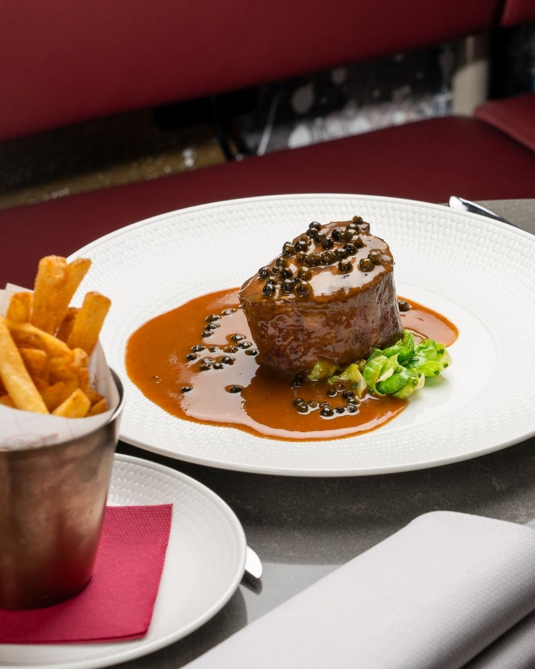 Delicious moments at Hansa Café Brasserie 🍴

#HansaCaféBrasserie #NHCollectionHelsinkiGrandHansa #HelsinkiRestaurants #FrenchFlavoursFinnishRoots #DinnerInHelsinki