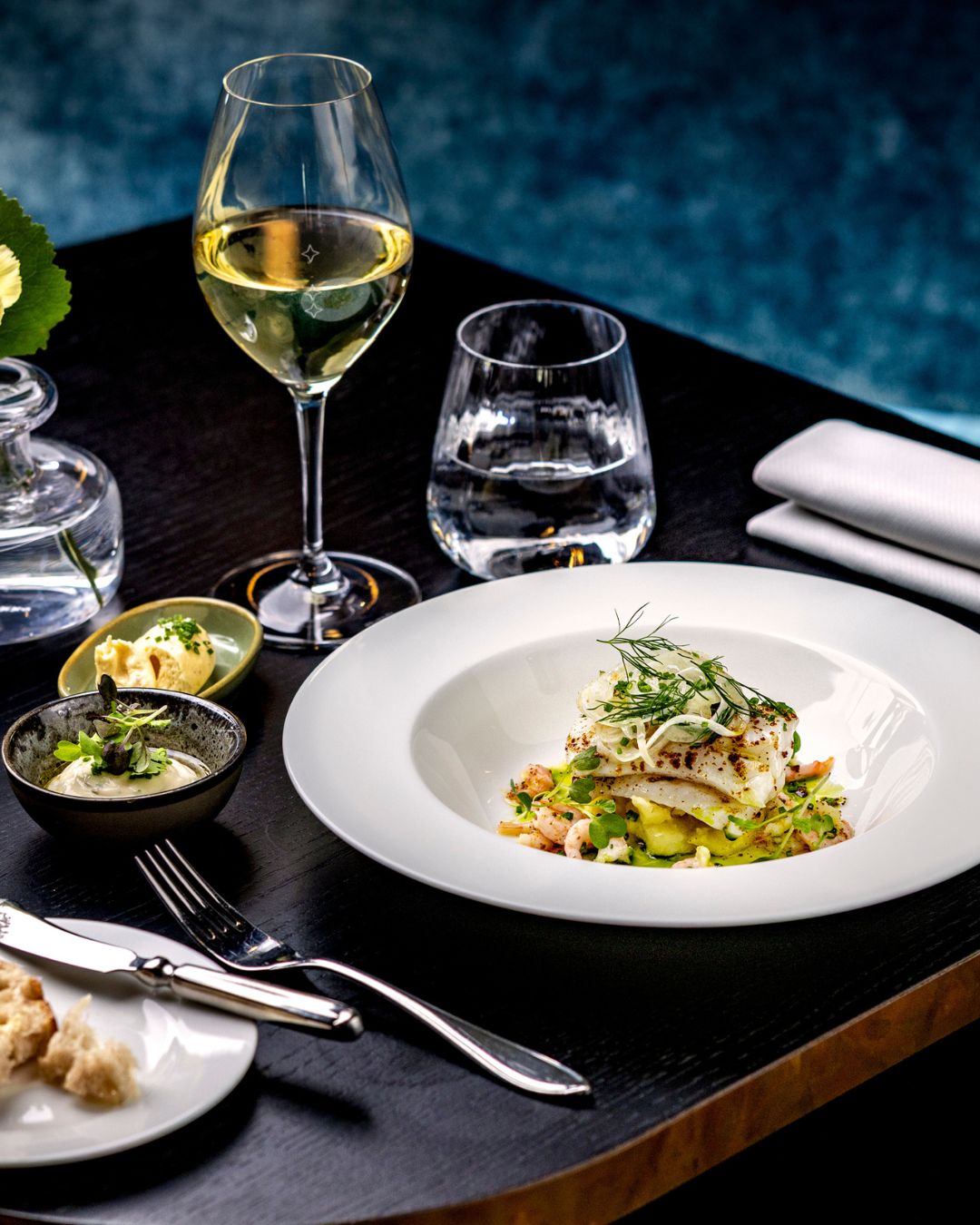 Weekday lunch, redefined.
Join us Monday to Friday from 11am to 3pm and enjoy a beautifully crafted menu that changes weekly — a celebration of seasonal ingredients and flavours.
2 courses €25
3 courses €35
Pause in the heart of Helsinki.
#HansaCafeBarBrasserie #NHCollectionHelsinkiGrandHansa #NHCollection #HelsinkiLunch #HelsinkiRestaurants
